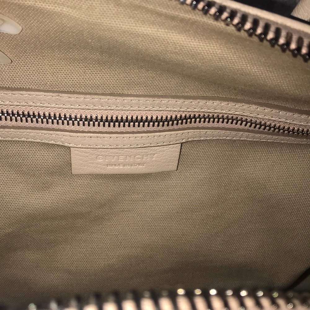 Authentic Givenchy Purse!!! - Picture 4 of 6
